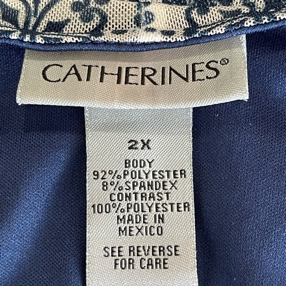Catherines size 2X top blue lined - Picture 6 of 8